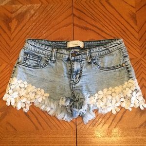 Angel Kiss Lacey daisy duke shorts juniors size 5